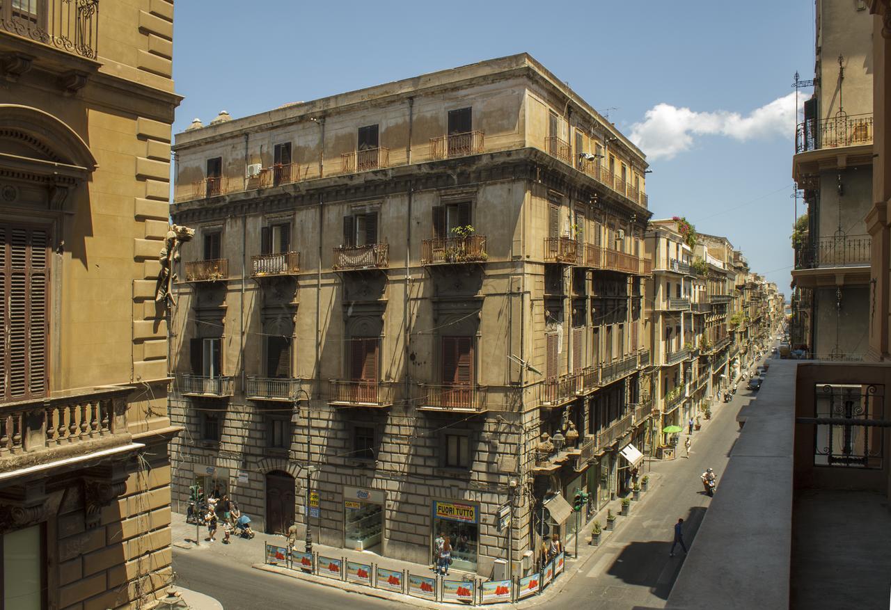 Palazzo Savona Hotel Palermo Exterior foto